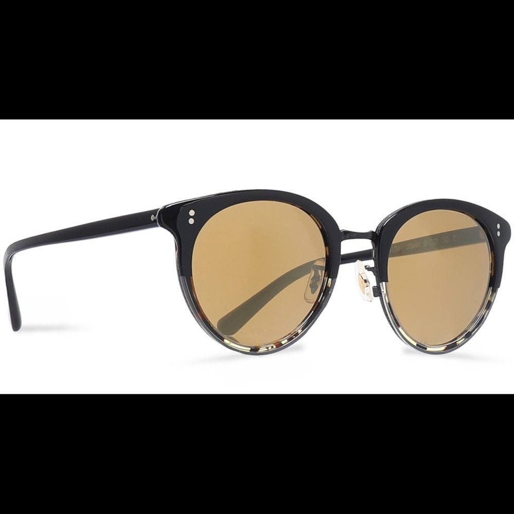 Oliver People Round Frm Tortoiseshell Sunglasses - Picture 3 of 8